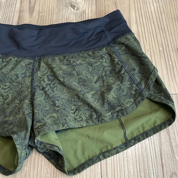 Lululemon Speed Short - Picture 2 of 8